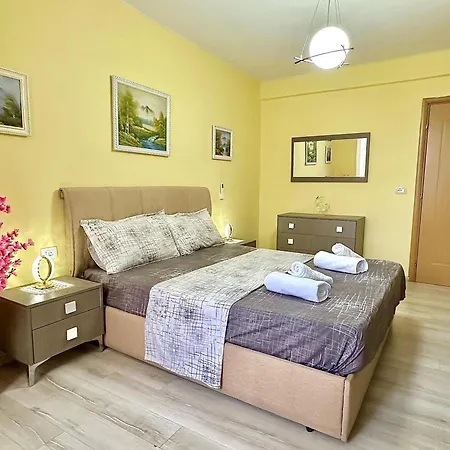 Διαμέρισμα Cozy Modern